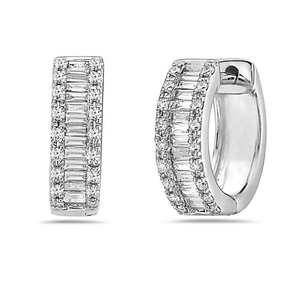 Diamond Earrings R. Bruce Carson Jewelers, Inc. Hagerstown, MD