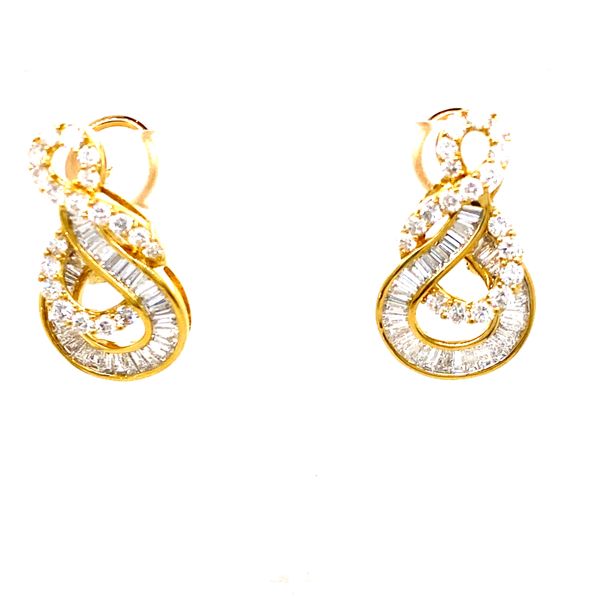 Earrings R. Bruce Carson Jewelers, Inc. Hagerstown, MD