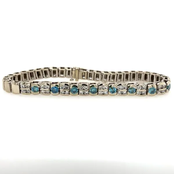 Diamond Bracelet R. Bruce Carson Jewelers, Inc. Hagerstown, MD