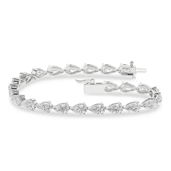 Bracelet R. Bruce Carson Jewelers, Inc. Hagerstown, MD