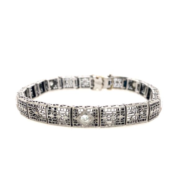 Bracelet R. Bruce Carson Jewelers, Inc. Hagerstown, MD