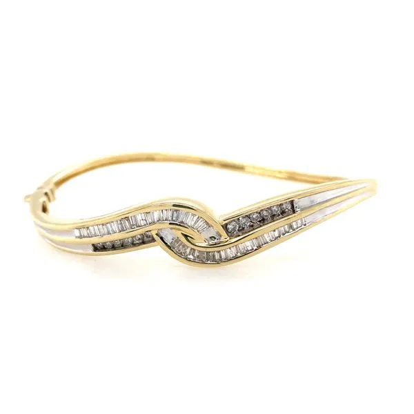 Bracelet R. Bruce Carson Jewelers, Inc. Hagerstown, MD