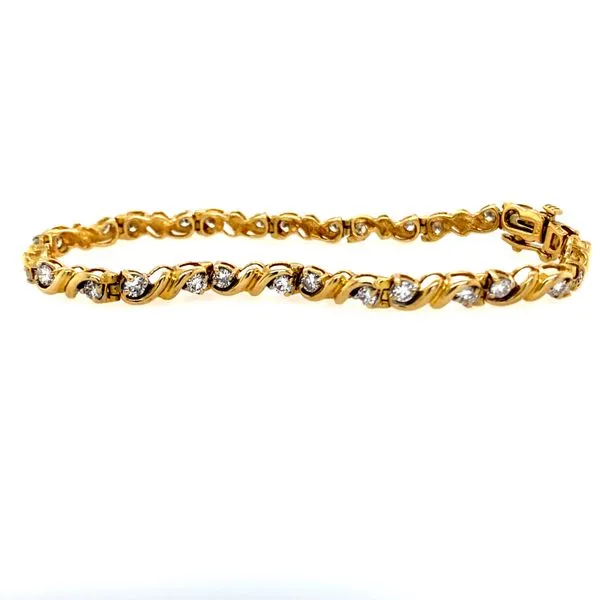 Bracelet R. Bruce Carson Jewelers, Inc. Hagerstown, MD