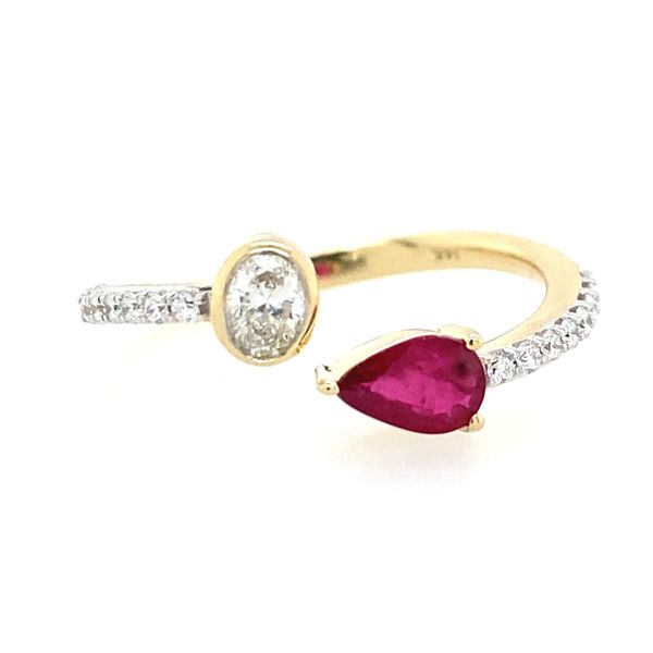 Women's Colored Stone Ring R. Bruce Carson Jewelers, Inc. Hagerstown, MD