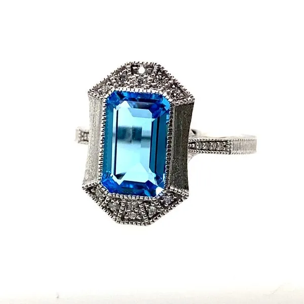 Women's Colored Stone Ring R. Bruce Carson Jewelers, Inc. Hagerstown, MD