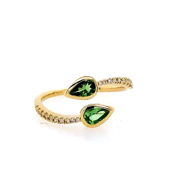 Women's Colored Stone Ring R. Bruce Carson Jewelers, Inc. Hagerstown, MD