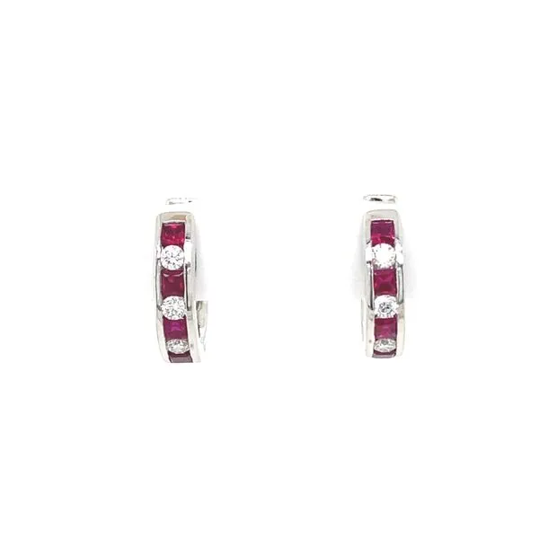 Earrings R. Bruce Carson Jewelers, Inc. Hagerstown, MD