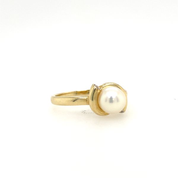 Pearl Ring R. Bruce Carson Jewelers, Inc. Hagerstown, MD