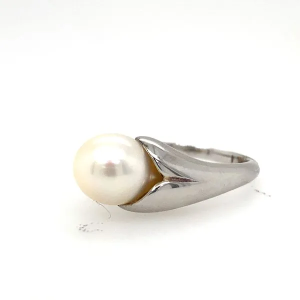Pearl Ring R. Bruce Carson Jewelers, Inc. Hagerstown, MD