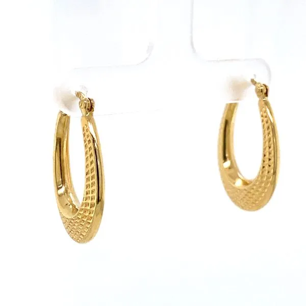 Earrings R. Bruce Carson Jewelers, Inc. Hagerstown, MD