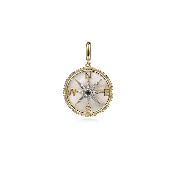 Gold Pendant R. Bruce Carson Jewelers, Inc. Hagerstown, MD