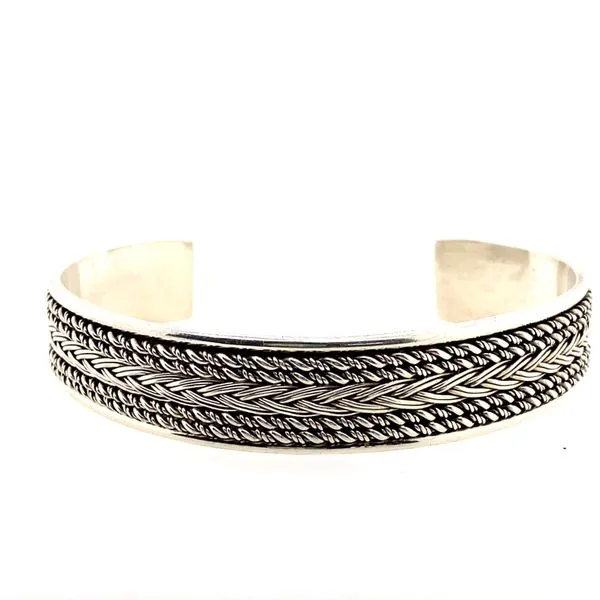 Bracelet R. Bruce Carson Jewelers, Inc. Hagerstown, MD