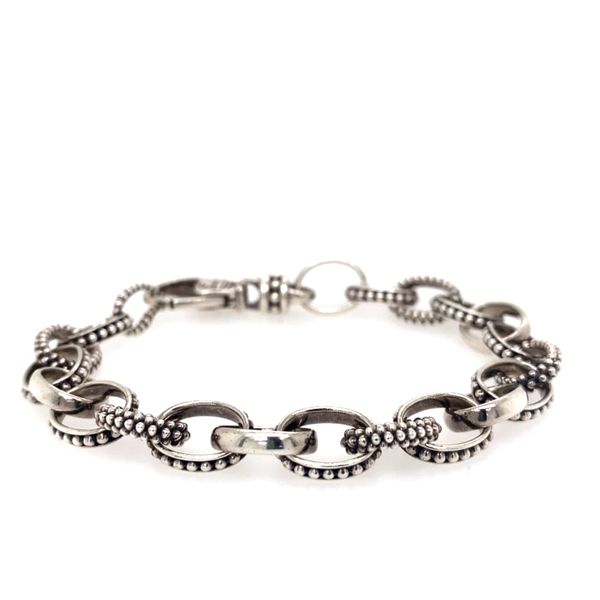 Bracelet R. Bruce Carson Jewelers, Inc. Hagerstown, MD