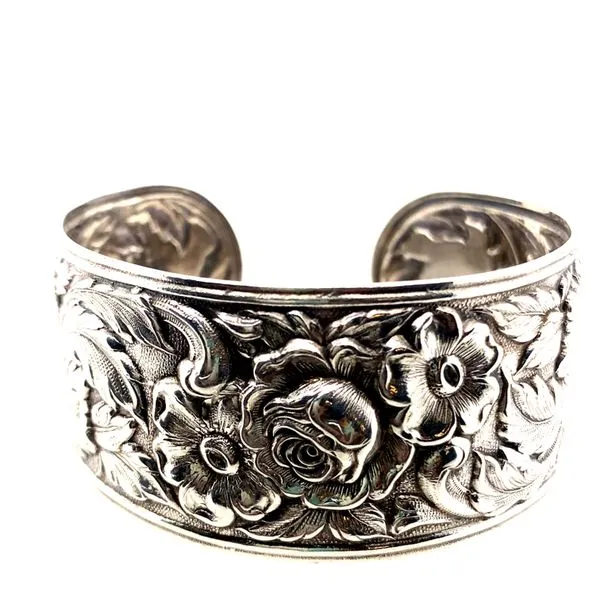 Bracelet R. Bruce Carson Jewelers, Inc. Hagerstown, MD
