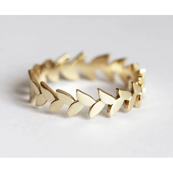 Ladies Free Form Leaf Band Cellini Design Jewelers Orange, CT