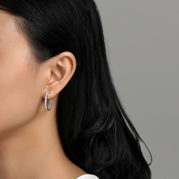 1.6 CTW Hoop Earrings Image 2 Cellini Design Jewelers Orange, CT