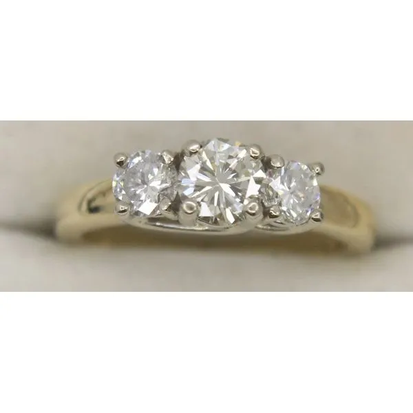 Diamond 3 Stone Ring