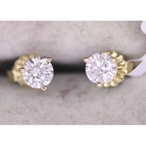 Diamond Earring Stud
