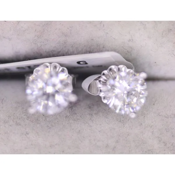 Diamond Earring Stud
