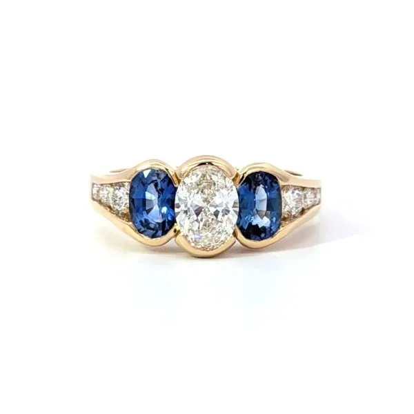 18ky Diamond and Sapphire Ring