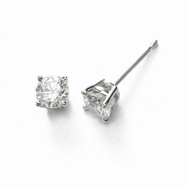 14kw Diamond Studs Charles Frederick Jewelers Chelmsford, MA