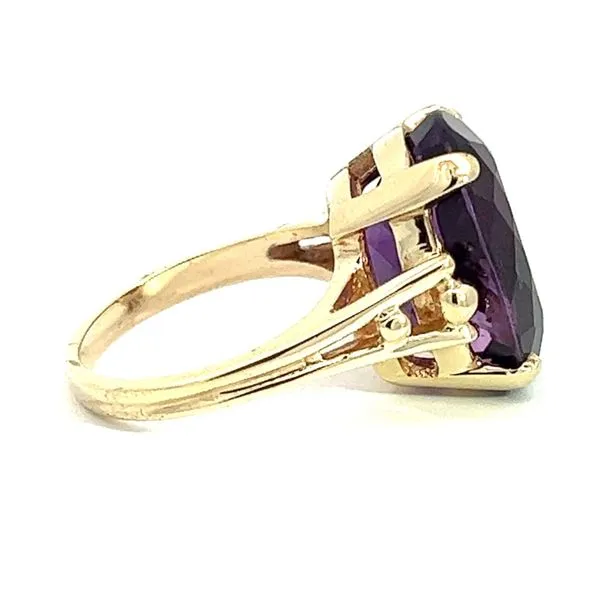 14KY 18x14 Large Oval Amethyst Ring Image 2 Charles Frederick Jewelers Chelmsford, MA