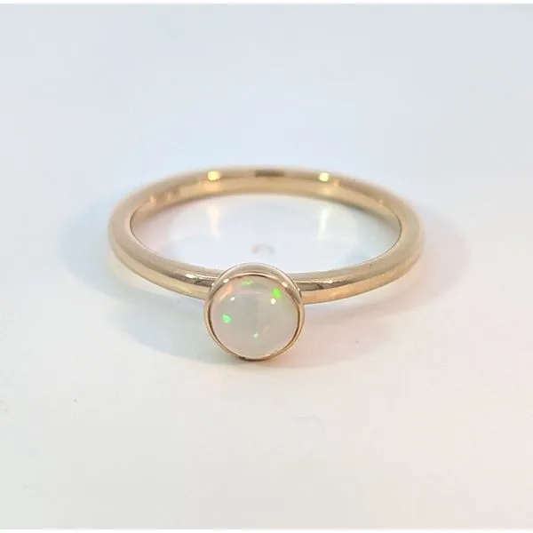 14kt Opal Ring Charles Frederick Jewelers Chelmsford, MA