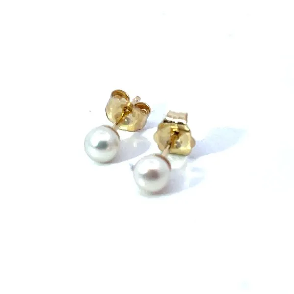 14KY 7mm Cultured Fresh Water Pearl Studs Charles Frederick Jewelers Chelmsford, MA