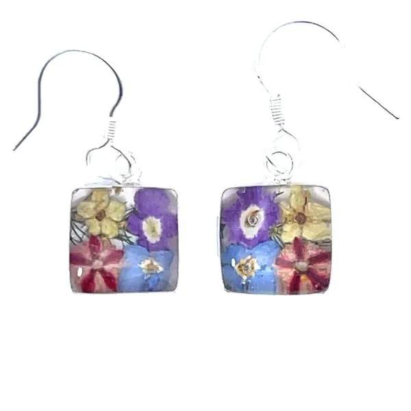 Ss Real Flowers In Acrylic Dangle Earrings Charles Frederick Jewelers Chelmsford, MA