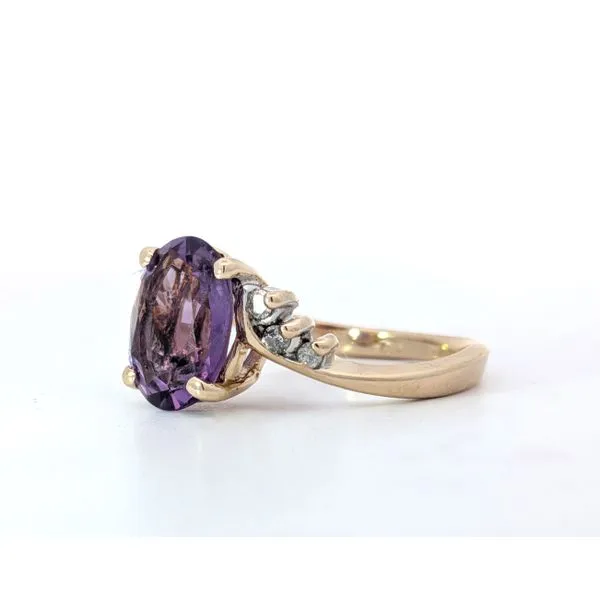 Estate- 14K Yellow Gold Amethyst Diamond Fashion Ring Size 6.25 Total Weight 3.3 Grams Image 2 Charles Frederick Jewelers Chelmsford, MA