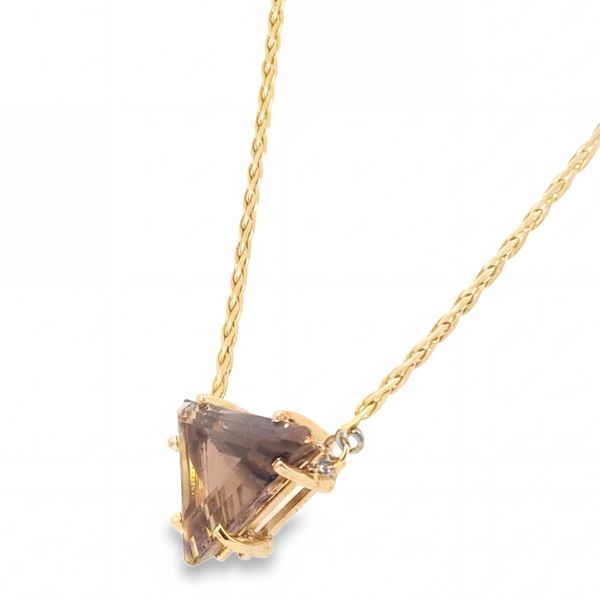 Estate 14ky Smoky Quartz Necklace Image 2 Charles Frederick Jewelers Chelmsford, MA