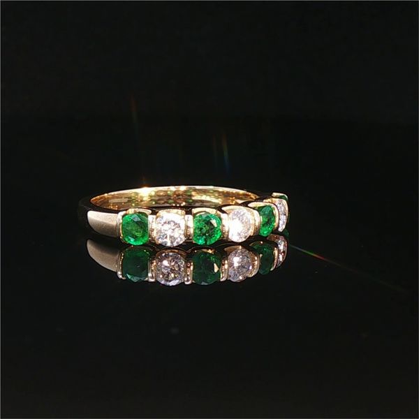 Estate 14ky Emerald and Diamond Ring Image 2 Charles Frederick Jewelers Chelmsford, MA