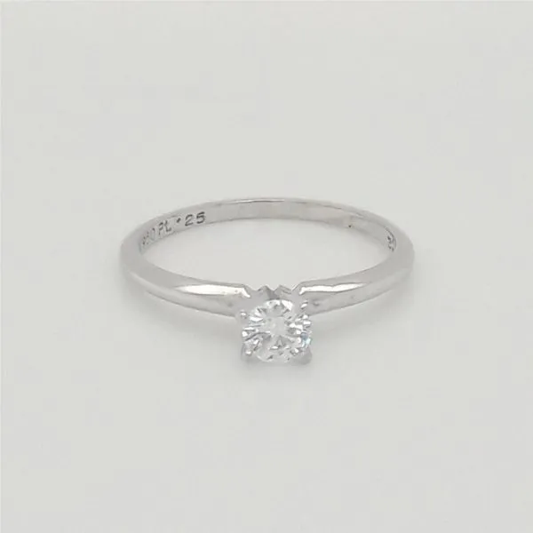 18K White Gold Diamond Ring Chipper's Jewelry Bonney Lake, WA