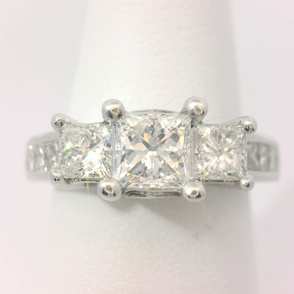 Engagement Ring Chipper's Jewelry Bonney Lake, WA