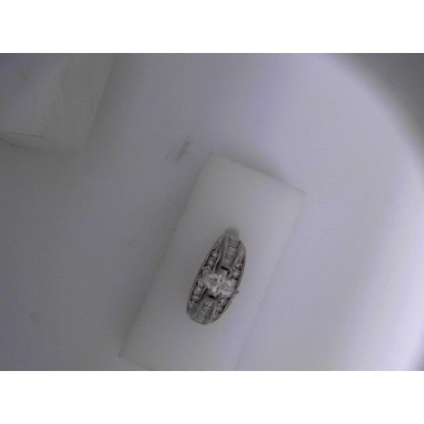 14KW Diamond Engagement Ring Approximately 1.06ctw SZ 5.5 Chipper's Jewelry Bonney Lake, WA