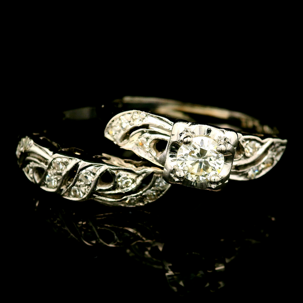 14KW Vintage Diamond Wedding Set SZ 6.5. Chipper's Jewelry Bonney Lake, WA
