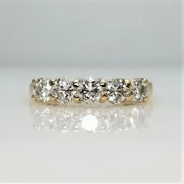Anniversary Ring Chipper's Jewelry Bonney Lake, WA