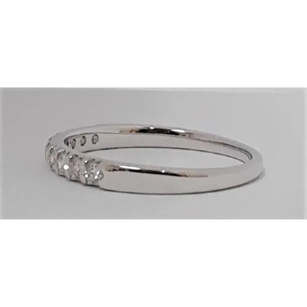 Anniversary Ring Image 2 Chipper's Jewelry Bonney Lake, WA