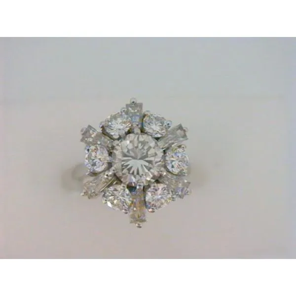 18K White Gold Snowflake Cluster Ring Image 2 Chipper's Jewelry Bonney Lake, WA
