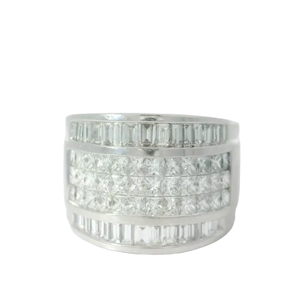 18KW Invisible Set Diamond Band Sz. 8 3.0 ctw Chipper's Jewelry Bonney Lake, WA