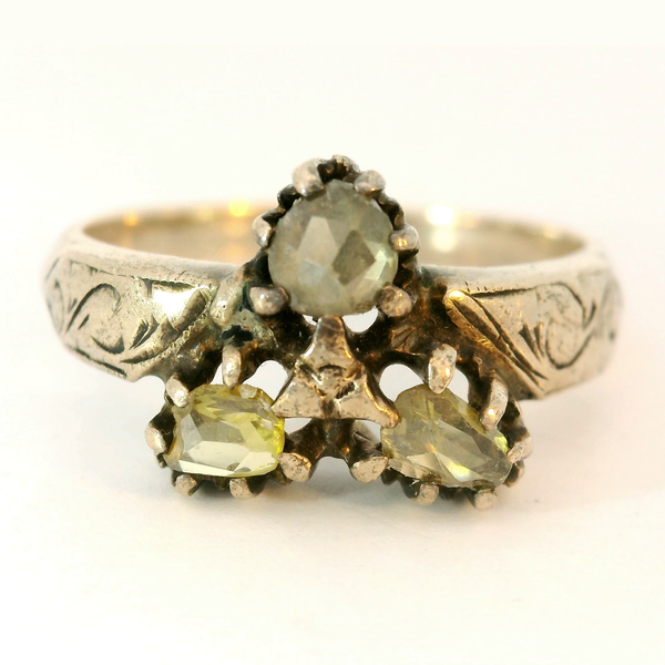 Vintage Sterling Silver Ring with Approx 0.20ctw Colored Diamonds SZ 5 Chipper's Jewelry Bonney Lake, WA