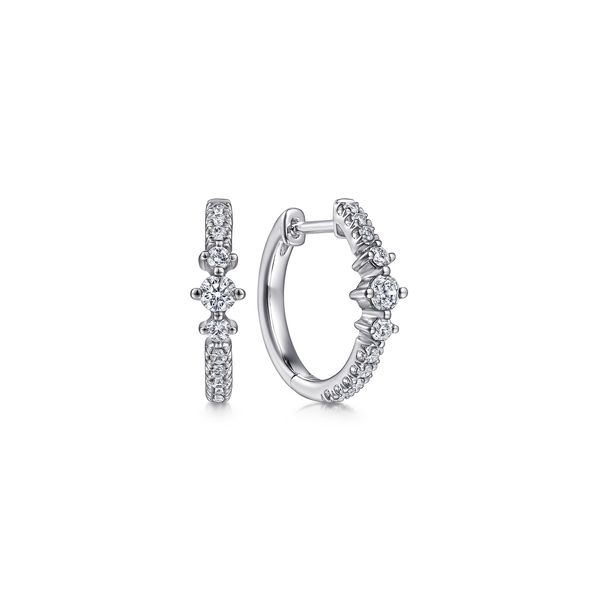 Earring Chipper's Jewelry Bonney Lake, WA