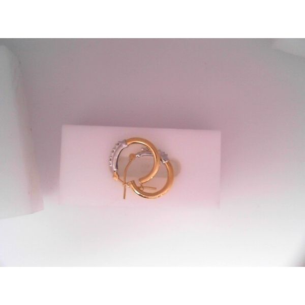 10KTT Diamond Hoop Earrings. Chipper's Jewelry Bonney Lake, WA