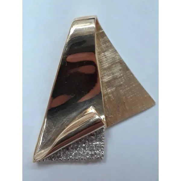14K Yellow Gold Diamond Pendant Chipper's Jewelry Bonney Lake, WA