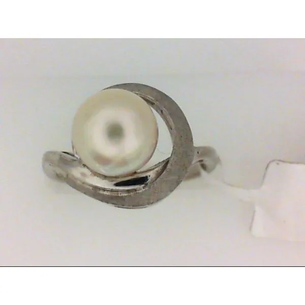10K White Gold Pearl Ring Chipper's Jewelry Bonney Lake, WA