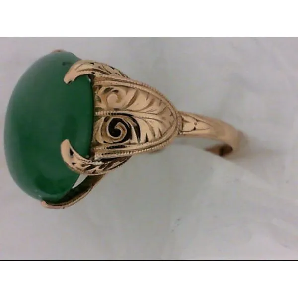 18K Yellow Gold Burmese Jadeite Ring Image 2 Chipper's Jewelry Bonney Lake, WA