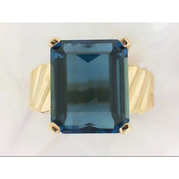 14K Yellow Gold Fashion Ring Chipper's Jewelry Bonney Lake, WA