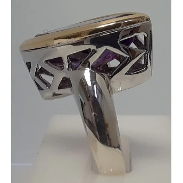 18K Yellow Gold and Sterling Silver Amethyst Ring Image 2 Chipper's Jewelry Bonney Lake, WA