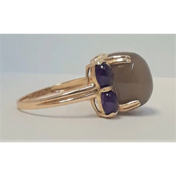 10K Yellow Gold Phenomena Ring with Amethyst Side Stones Image 2 Chipper's Jewelry Bonney Lake, WA
