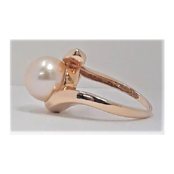 14Kt Yellow Gold Cultured Pearl Ring Image 2 Chipper's Jewelry Bonney Lake, WA